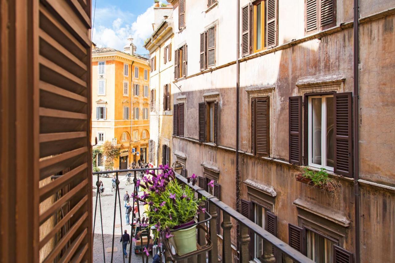 Trasteverehome - Central Monserrato House With Balcony Рим Екстер'єр фото